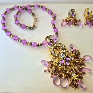Elegant Gold and Purple Necklace Set